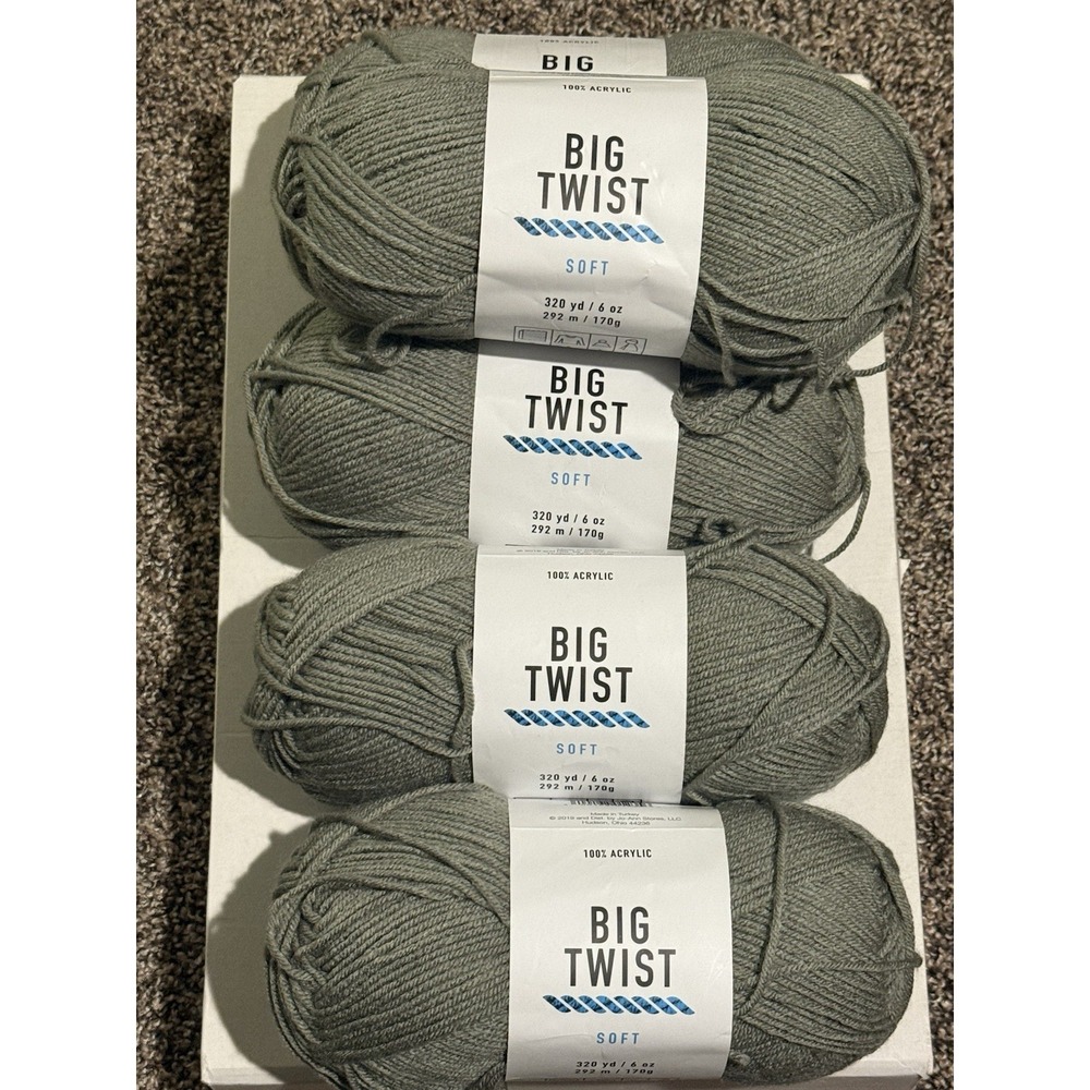 BIG TWIST YARN LOT OF 2. LIGHT GRAY COLOR. NEW